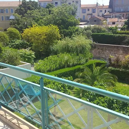 Raphael Centre Apartmán